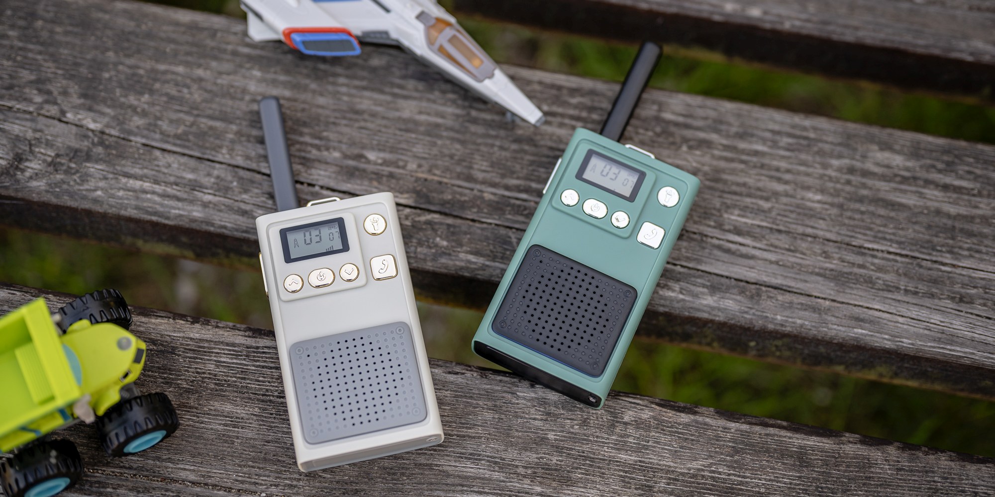 redleaf-w1a-walkie-talkie-lq-8